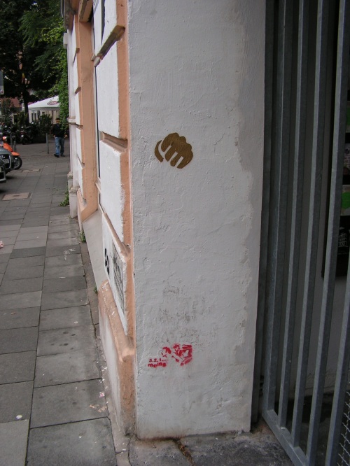 Stencils auf der Maybachstraße (Köln)