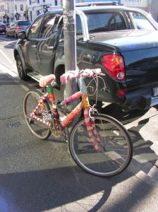 Yarnbombed bycicle